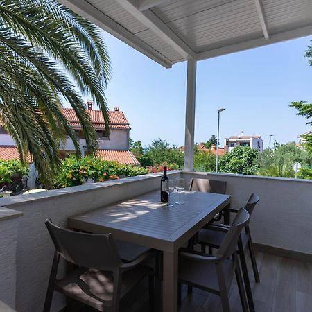 Briuni Riviera Apartment Пула Экстерьер фото